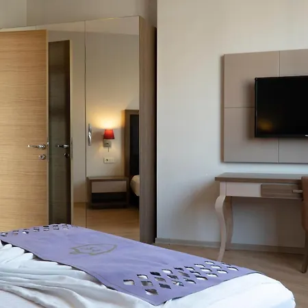 Apart-hotel Ladies (adults Only)