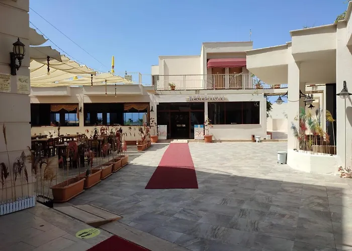 Ladies (adults Only) Apart-hotel Gokcealan