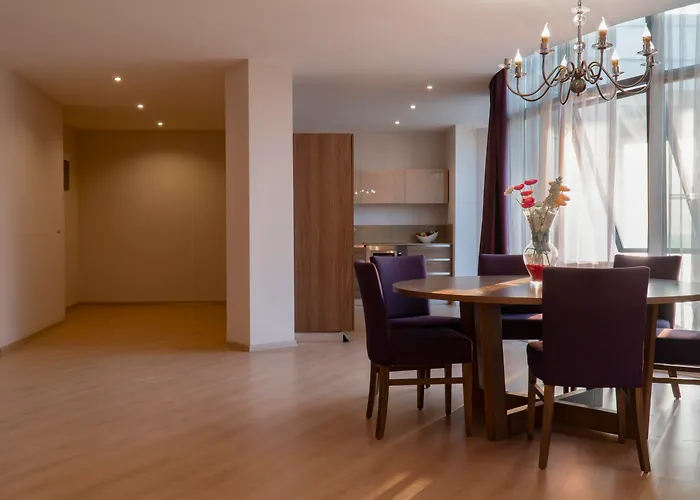 Ladies (adults Only) Apart-hotel