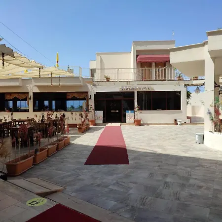 Ladies (adults Only) Apartahotel Kusadasi