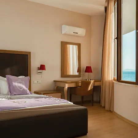 Ladies (adults Only) Kusadası