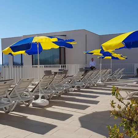 Ladies (adults Only) Hotel de apartamente