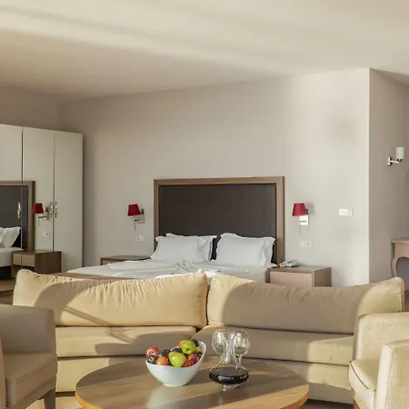 Ladies (adults Only) Aparthotel 5*