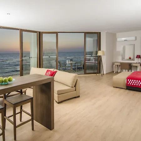 Ladies (adults Only) Апарт-отель