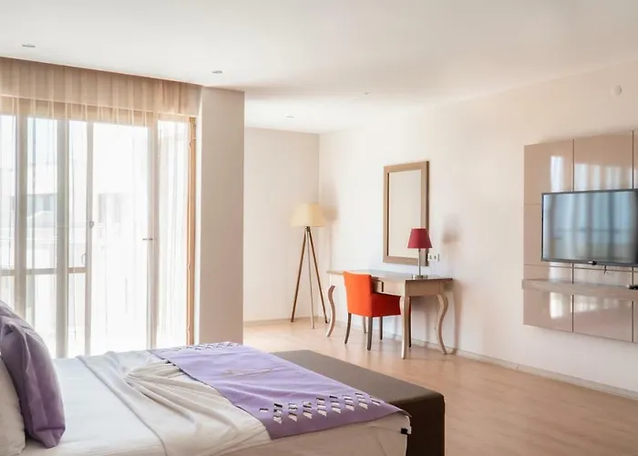 Lejlighedshotel Ladies (adults Only) 5*